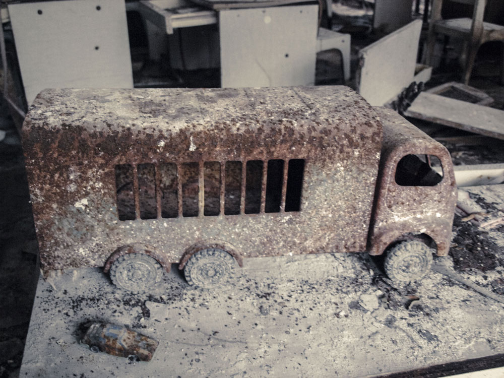 Kindergarten Prypjat - rostiger LKW