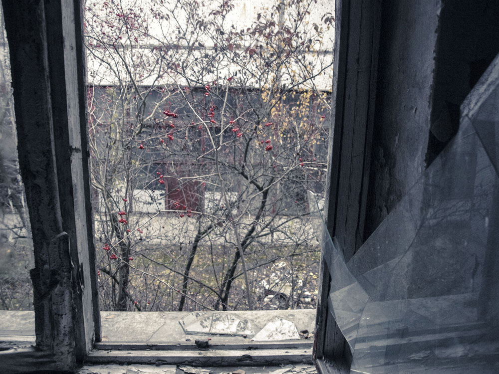 Jupiter-Fabrik - Blick aus Fenster