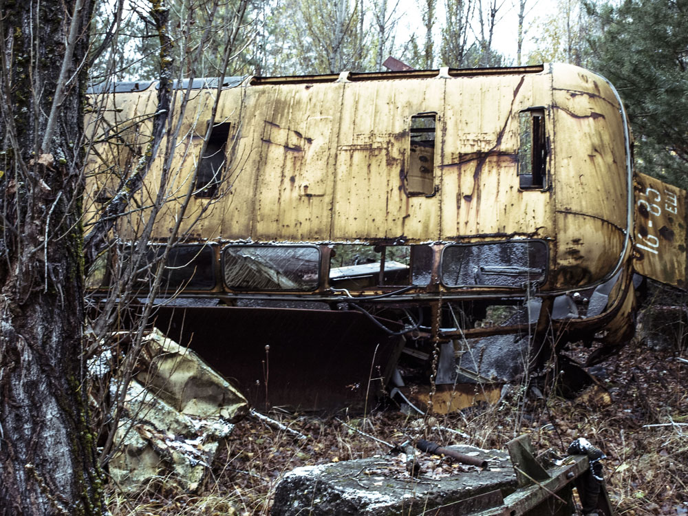 Feuerwehr - umgestürzter Bus