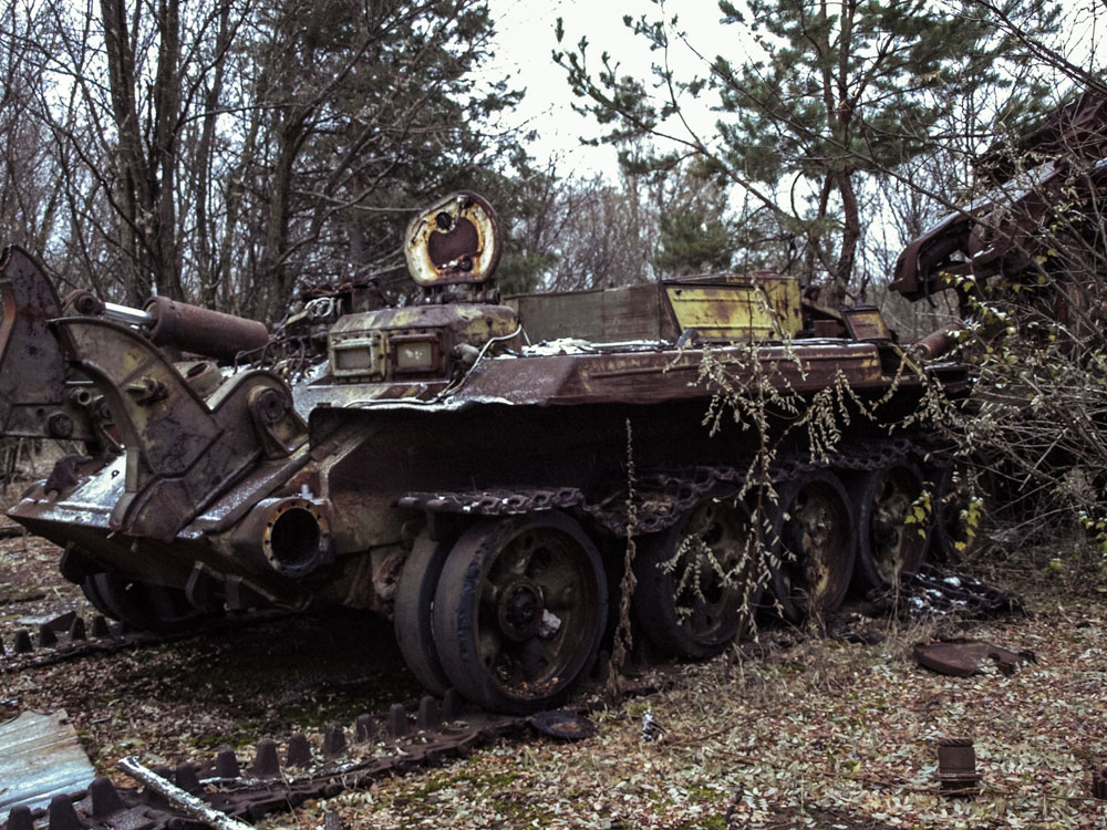 Bahnhof - Kettenfahrzeug